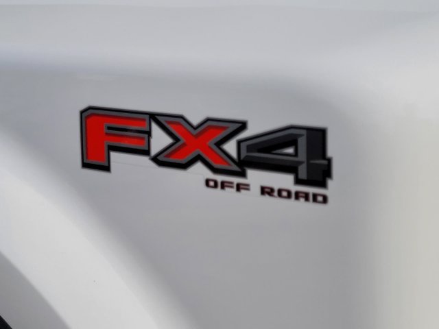 Used 2024 Ford F350 Lariat w/ FX4 Off-Road Package AWD/4WD image 7
