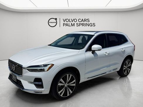 Used 2023 Volvo XC60 B5 Plus w/ Protection Package AWD/4WD image 4