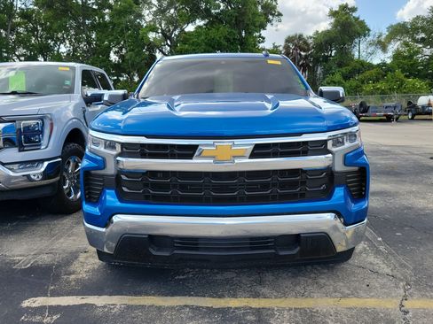 Used 2023 Chevrolet Silverado 1500 LT image 2
