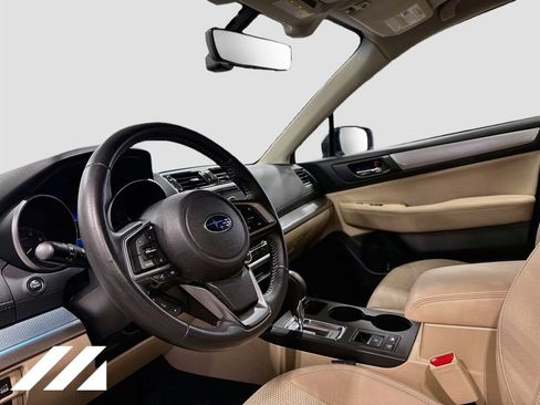 Used 2018 Subaru Outback 2.5i Premium AWD/4WD image 9