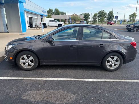 Used 2016 Chevrolet Cruze LT FWD image 5