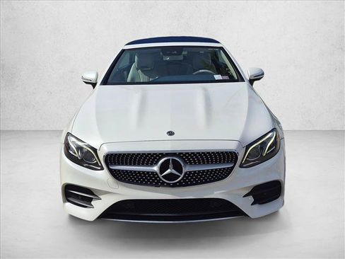 Used 2019 Mercedes-Benz E 450 Cabriolet image 2
