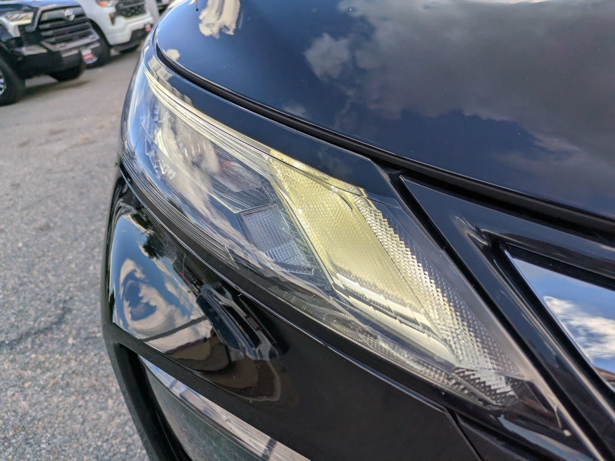 Certified 2026 Nissan Rogue SL AWD/4WD image 11