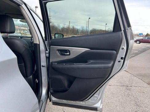 Used 2017 Nissan Murano Platinum image 22