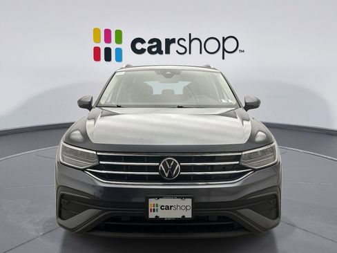 Used 2022 Volkswagen Tiguan SE image 8