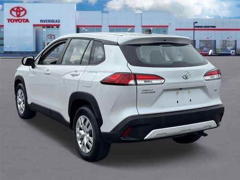 Used 2024 Toyota Corolla Cross L image 5