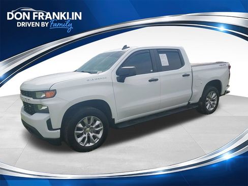 Used 2020 Chevrolet Silverado 1500 Custom w/ Custom Value Package AWD/4WD image 1