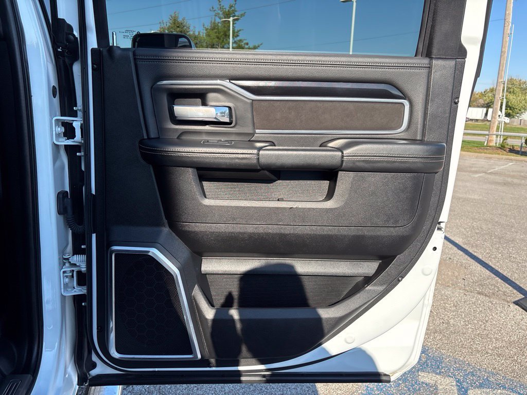 Used 2022 RAM 2500 Laramie AWD/4WD image 18