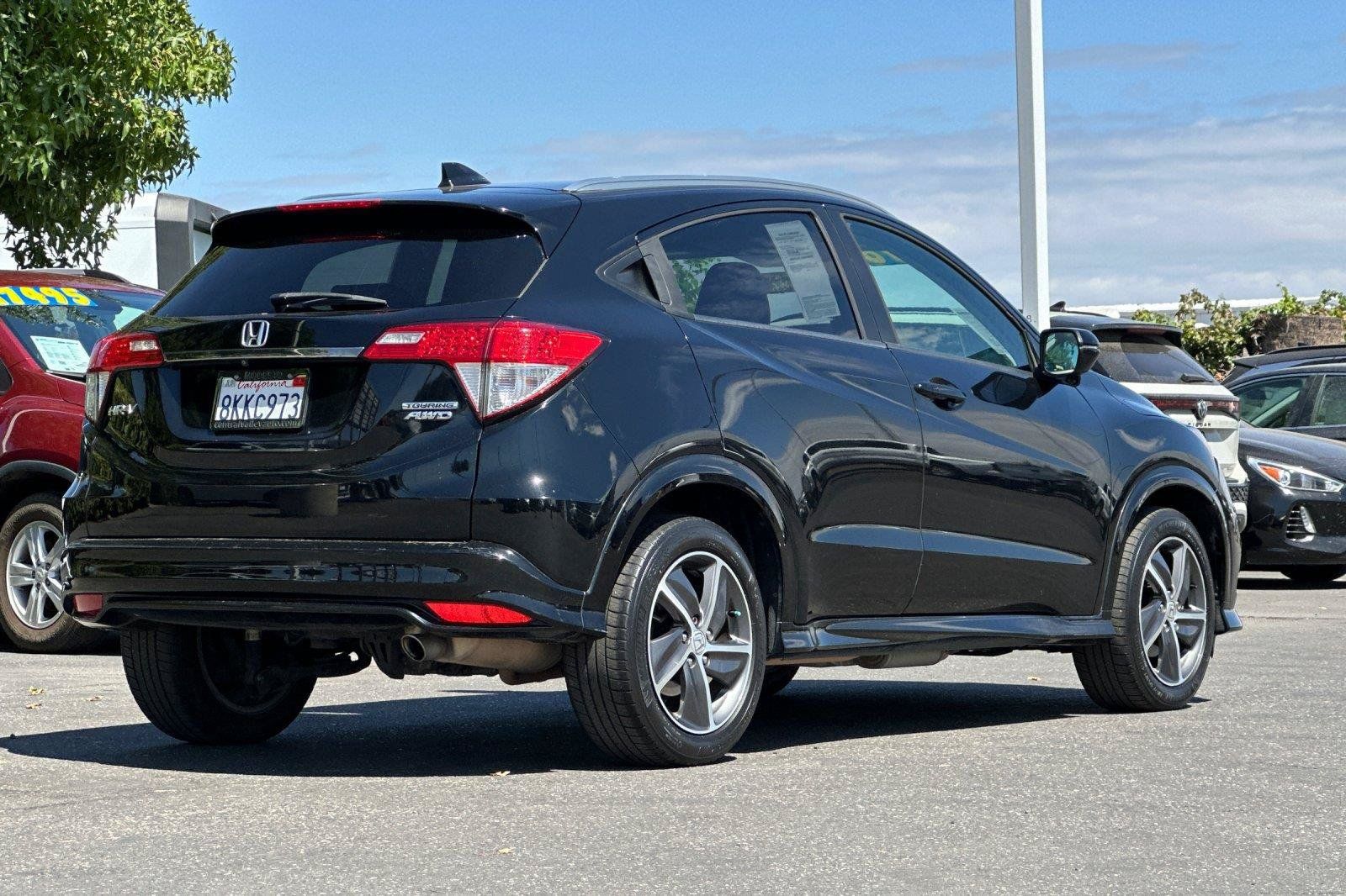 Used 2019 Honda HR-V Touring image 4