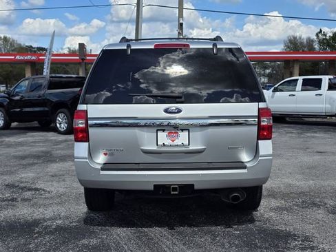 Used 2017 Ford Expedition Limited w/ Equipment Group 301A image 4