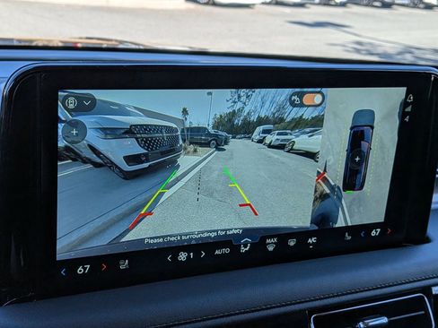 New 2026 Lincoln Aviator Premiere image 24