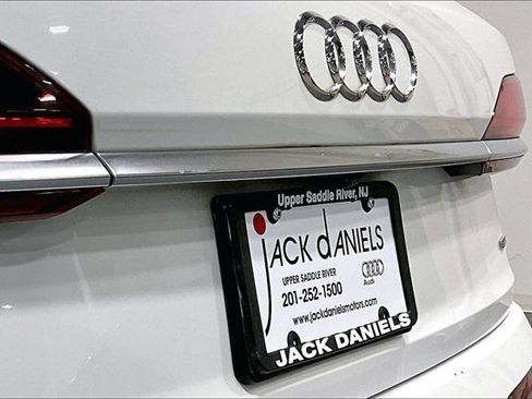 Certified 2022 Audi Q7 2.0T Premium image 32