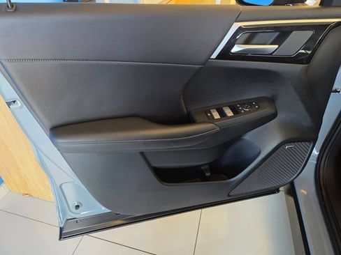 Used 2026 Mitsubishi Outlander LE AWD/4WD image 16