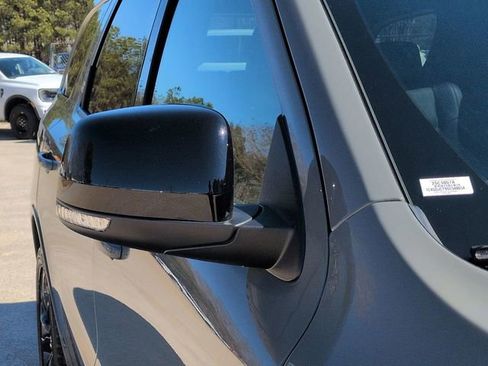 Used 2025 Dodge Durango R/T image 12