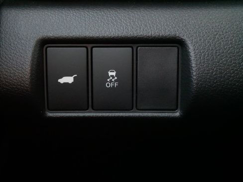 Certified 2025 Honda Pilot Touring image 27