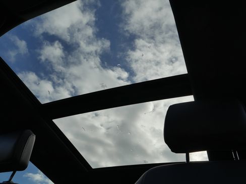 Certified 2025 Ford F150 Lariat w/ Equipment Group 502A High image 5