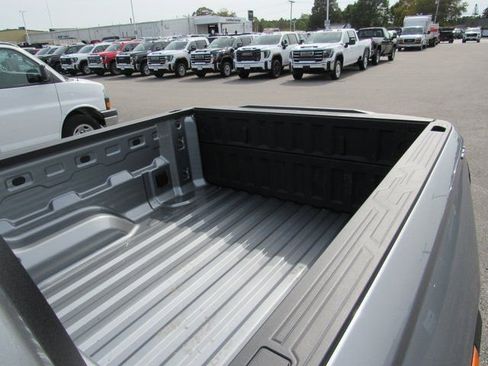 New 2026 GMC Canyon Elevation w/ Convenience Package image 21