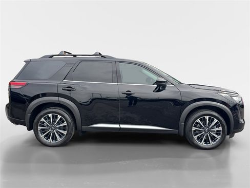 New 2026 Nissan Pathfinder Platinum w/ Cargo Package AWD/4WD image 6