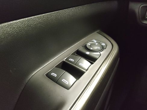 Used 2019 GMC Acadia SLT AWD/4WD image 27