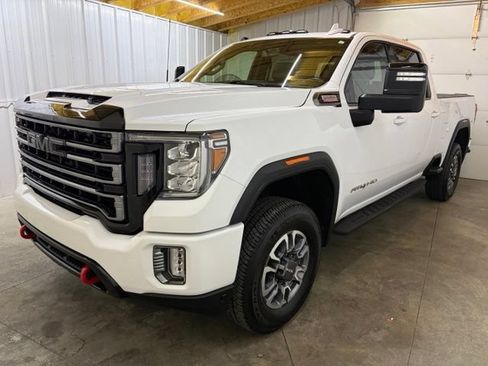 Used 2022 GMC Sierra 2500 AT4 w/ Gooseneck/5TH Wheel Package AWD/4WD image 3