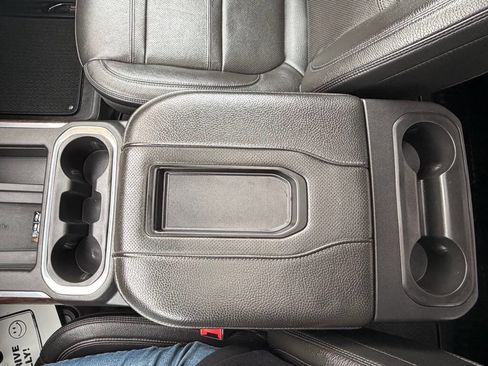 Used 2021 GMC Sierra 2500 Denali w/ Denali Black Diamond Edition image 31