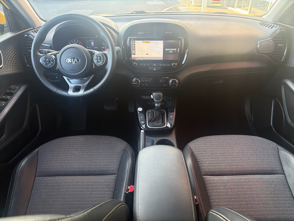 Used 2020 Kia Soul EX w/ Option Group 015 FWD image 4