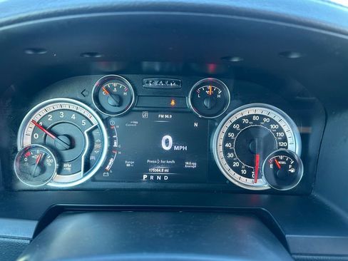 Used 2017 RAM 1500 Laramie w/ Convenience Group image 33