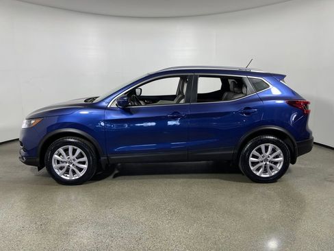 Used 2022 Nissan Rogue Sport SV w/ Technology Package image 6