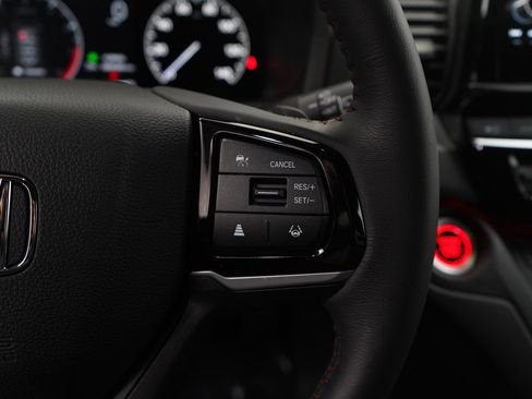 Used 2025 Honda Odyssey Sport-L image 20