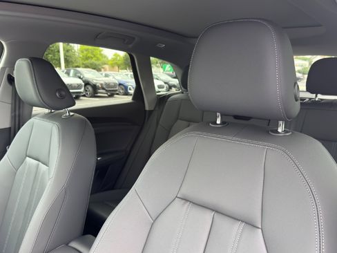 Certified 2025 Audi Q5 Premium w/ Premium Plus AWD/4WD image 12