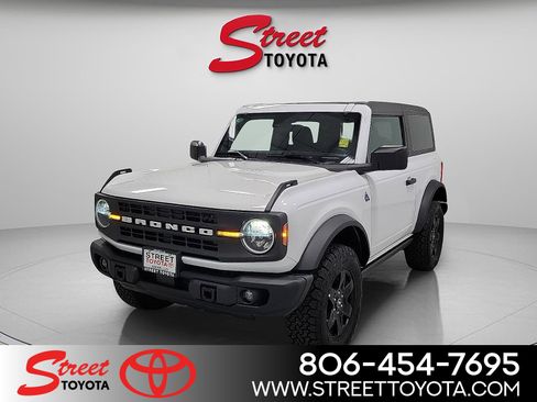 Used 2024 Ford Bronco Black Diamond image 1