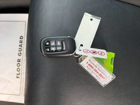Used 2025 Honda Odyssey Sport-L image 25