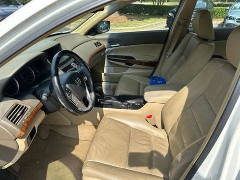 Used 2009 Honda Accord EX-L image 12