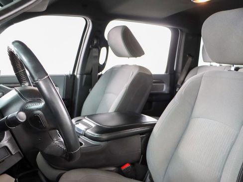 Used 2023 RAM 2500 Big Horn w/ Level 1 Equipment Group image 25