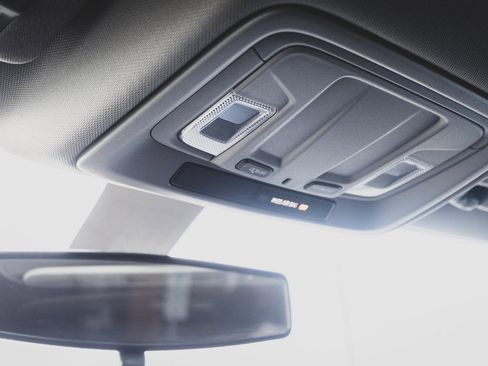 Used 2021 Chevrolet Silverado 2500 Custom w/ Snow Plow Prep/Camper Package image 10