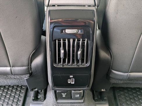 Used 2022 Jeep Compass Latitude w/ Convenience Group FWD image 20