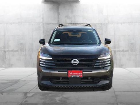 New 2026 Nissan Kicks SV w/ SV Premium Package image 4