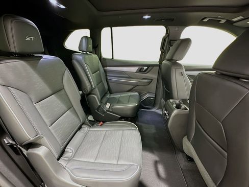 New 2026 Buick Enclave Sport Touring AWD/4WD image 32