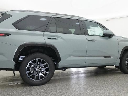 New 2026 Toyota Sequoia Platinum image 26