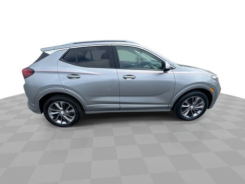 Used 2023 Buick Encore GX Select w/ Sport Touring Package FWD image 9