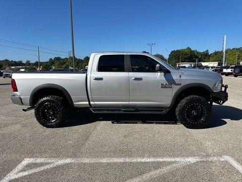 Used 2014 RAM 2500 SLT w/ Protection Group AWD/4WD image 4