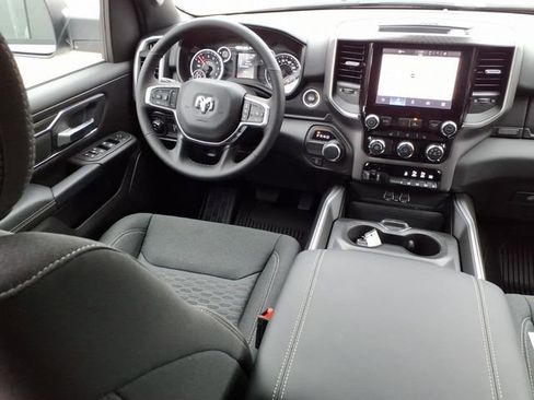 New 2026 RAM 1500 2WD Crew Cab image 4