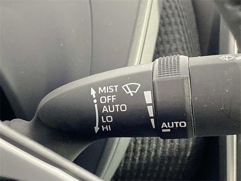 Used 2024 Toyota bZ4X Limited image 19