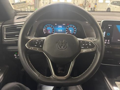 Used 2025 Volkswagen Atlas Cross Sport SE AWD/4WD image 25