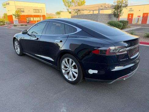 Used 2013 Tesla Model S image 5
