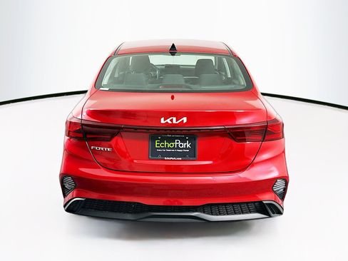 Used 2024 Kia Forte LXS FWD image 7