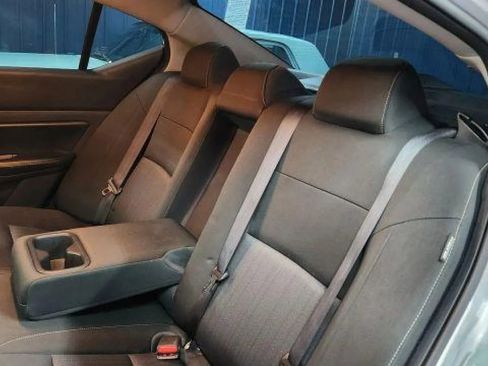 Used 2021 Nissan Altima 2.5 SV image 18