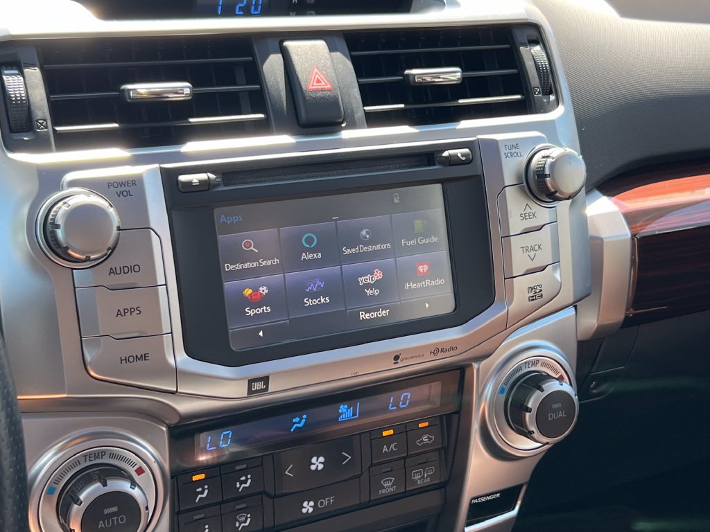 Used 2015 Toyota 4Runner Limited AWD/4WD image 37