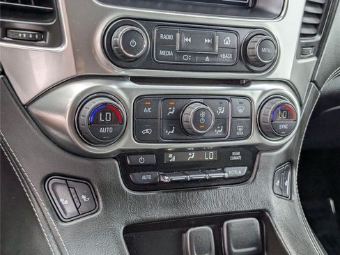 Used 2015 Chevrolet Tahoe LT AWD/4WD image 31
