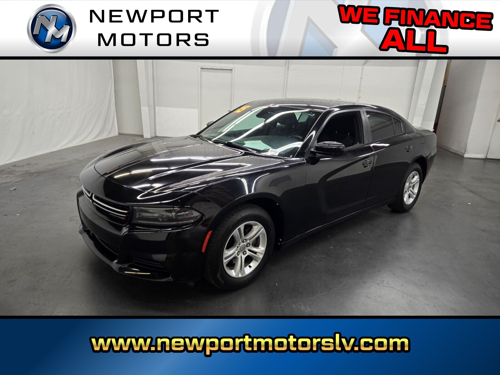 Used 2015 Dodge Charger SE RWD image 1